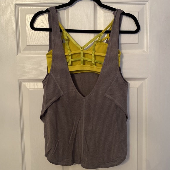 Lululemon Tank with Attachable Sports Bra - Picture 2 of 7